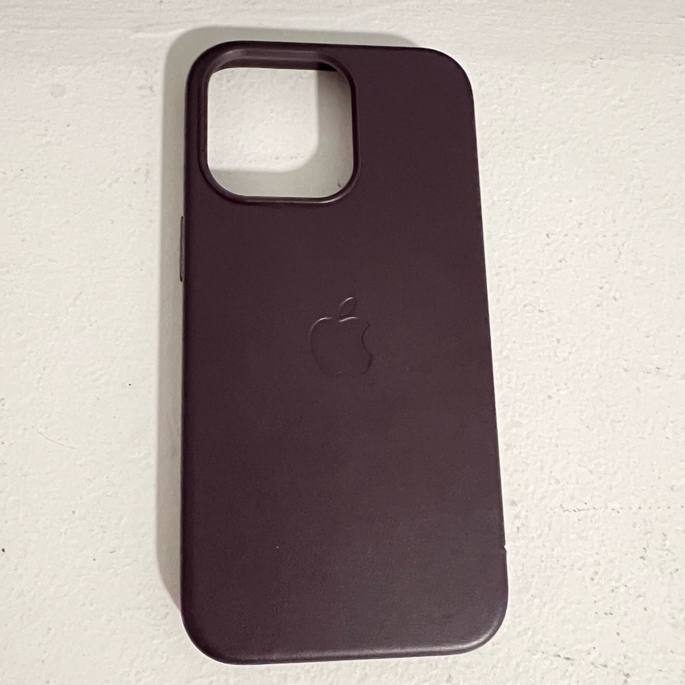 Apple iPhone 13 Pro Case